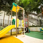 Austin Suites Mount Austin By The One - 2 Bedroom 5 Pax